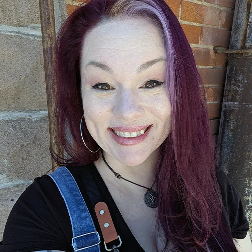 Carol F., Cosmetologist