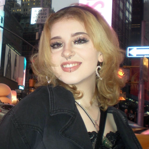 Scarlet A., Cosmetologist